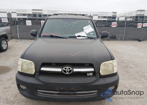 2005 Toyota Sequoia Sr5 V8 z USA, uszkodzony, nr VIN 5TDZT34A05S261006